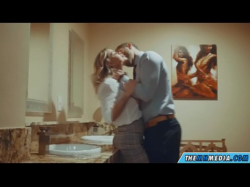 ❤️ Apabila awek berambut perang menggoda anda di tandas awam ❤ Lucah Rusia pada kami ms.desixxxtube.ru ️❤